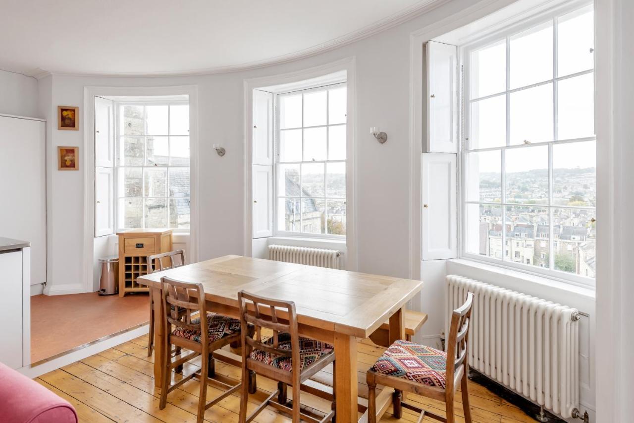 Stunning Georgian Apartment In Central باث المظهر الخارجي الصورة